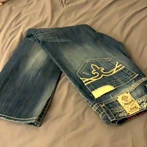 Rock revival jeans